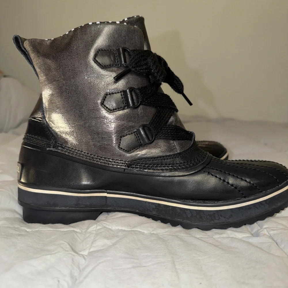 Sorel Black Metallic Tivoli Rain Duck Ankle Boots Waterproof Sz 11